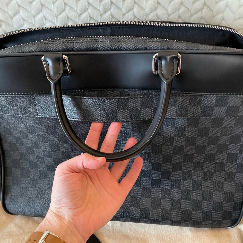 Louis Vuitton Overnight Handbag Damier Graphite - Picture 16 of 16